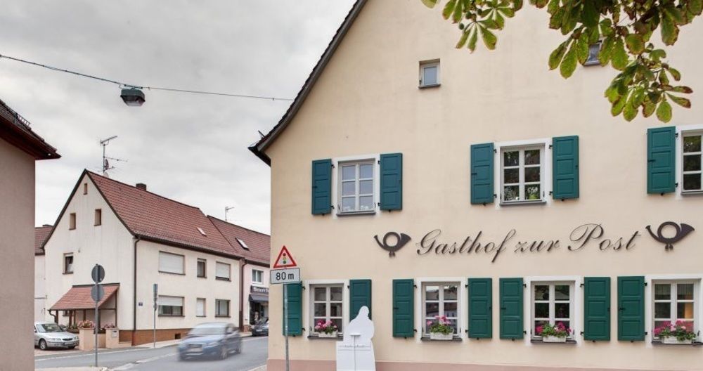 Gasthof Zur Post Neunkirchen am Brand Buitenkant foto
